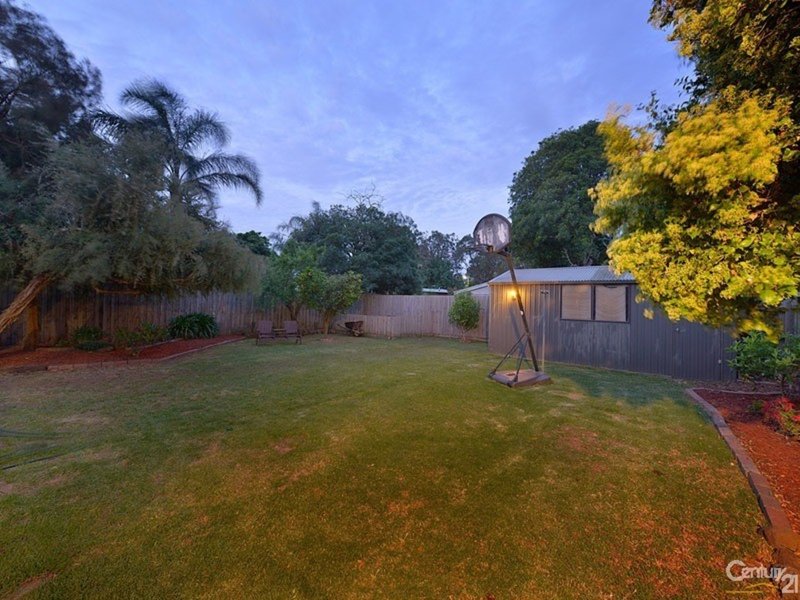 Photo - 102 Allister Avenue, Knoxfield VIC 3180 - Image 11