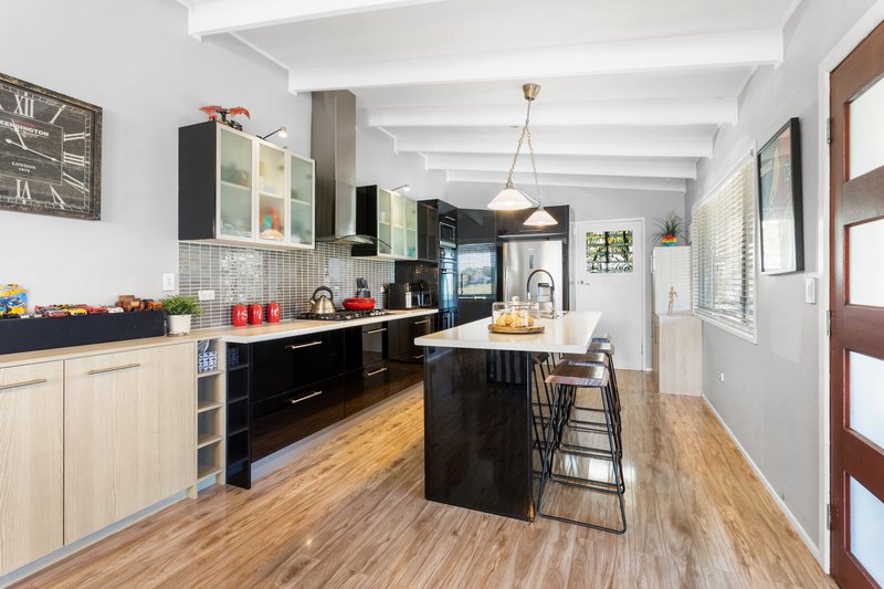 Photo - 102 Bailey Road, Deception Bay QLD 4508 - Image 8