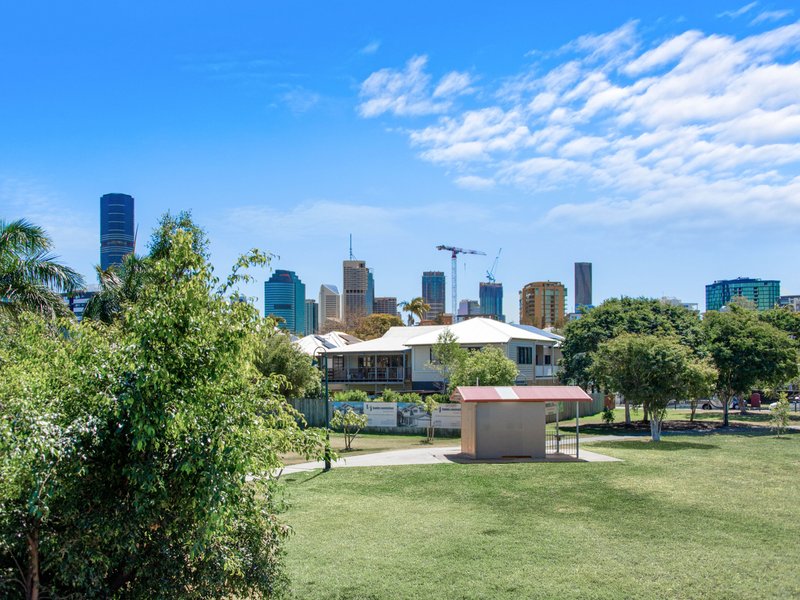 Photo - 102 Baines Street, Kangaroo Point QLD 4169 - Image 14