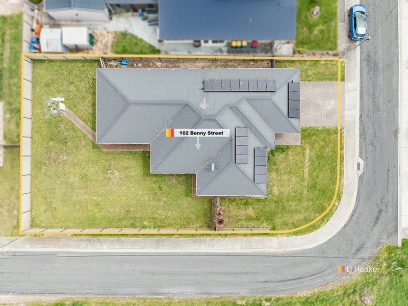 Photo - 102 Benny Street, Latrobe TAS 7307 - Image 17