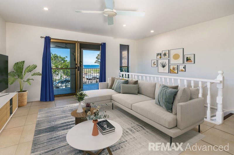 Photo - 102 Biggs Avenue, Beachmere QLD 4510 - Image 5