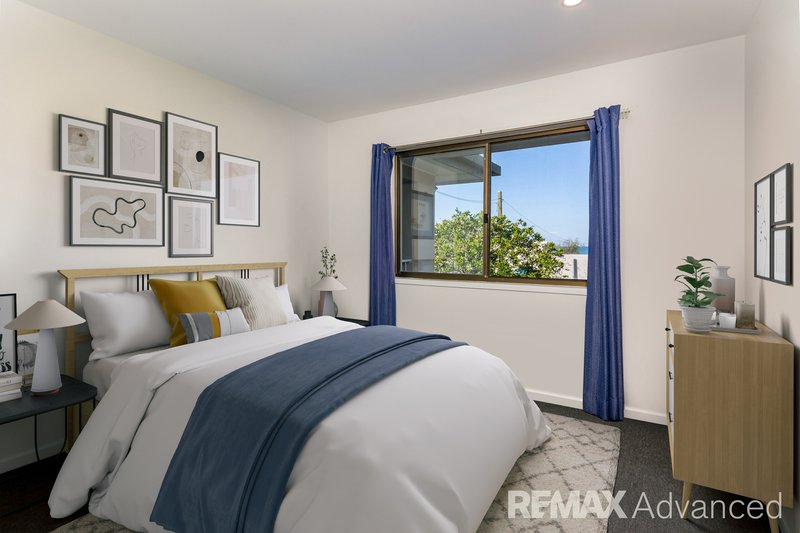 Photo - 102 Biggs Avenue, Beachmere QLD 4510 - Image 9
