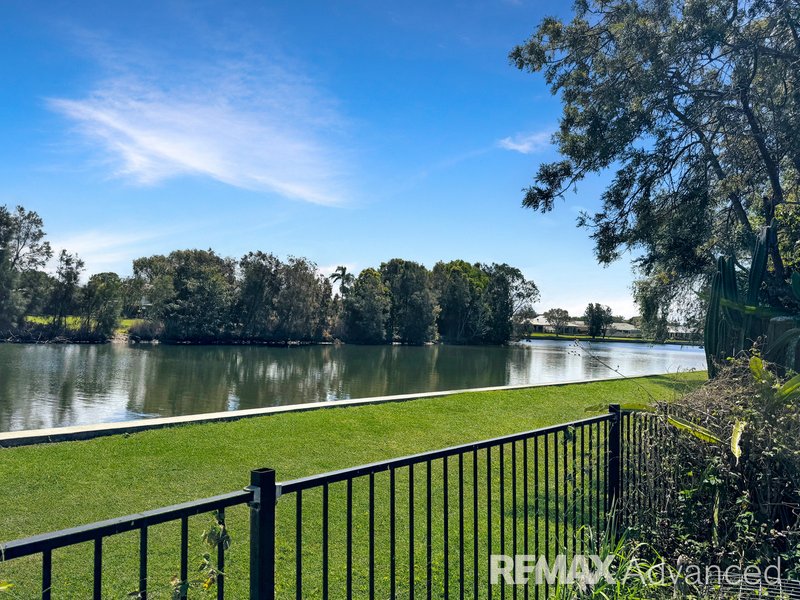 Photo - 102 Biggs Avenue, Beachmere QLD 4510 - Image 23