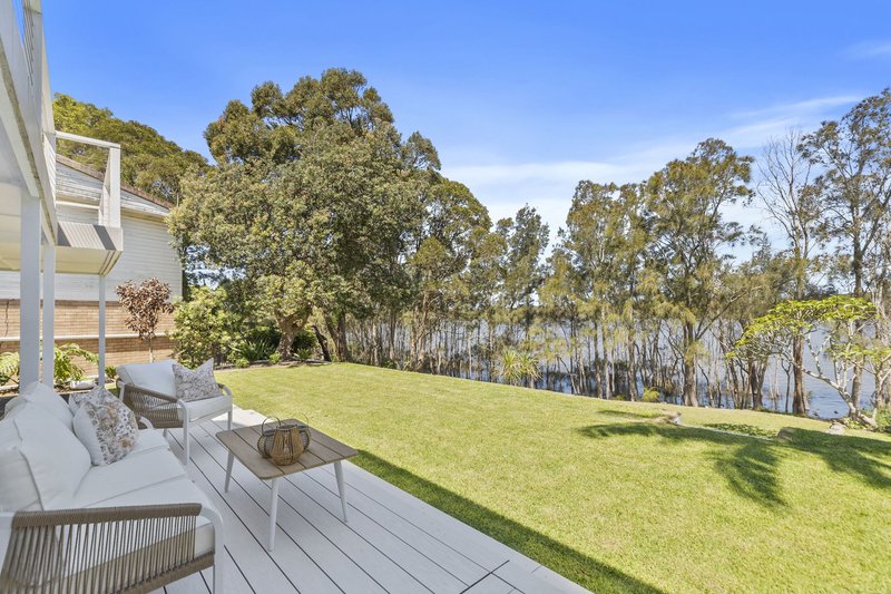 Photo - 102 Blue Bell Drive, Wamberal NSW 2260 - Image 9