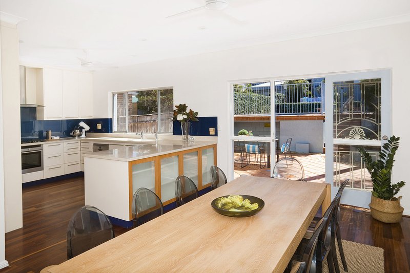 Photo - 102 Bundock Street, Coogee NSW 2034 - Image 4