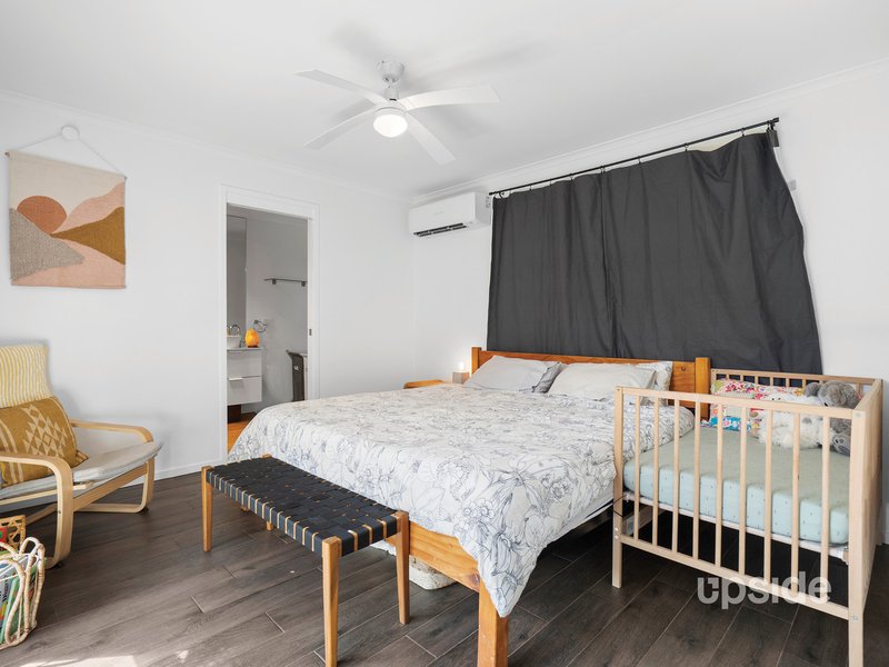 Photo - 102 Cameron Street, Redbank Plains QLD 4301 - Image 6