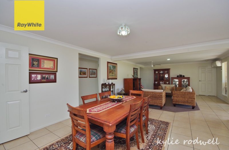 Photo - 102 Carrigan Way, Gleneagle QLD 4285 - Image 5