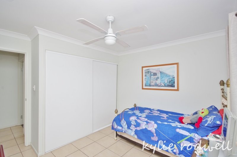 Photo - 102 Carrigan Way, Gleneagle QLD 4285 - Image 11