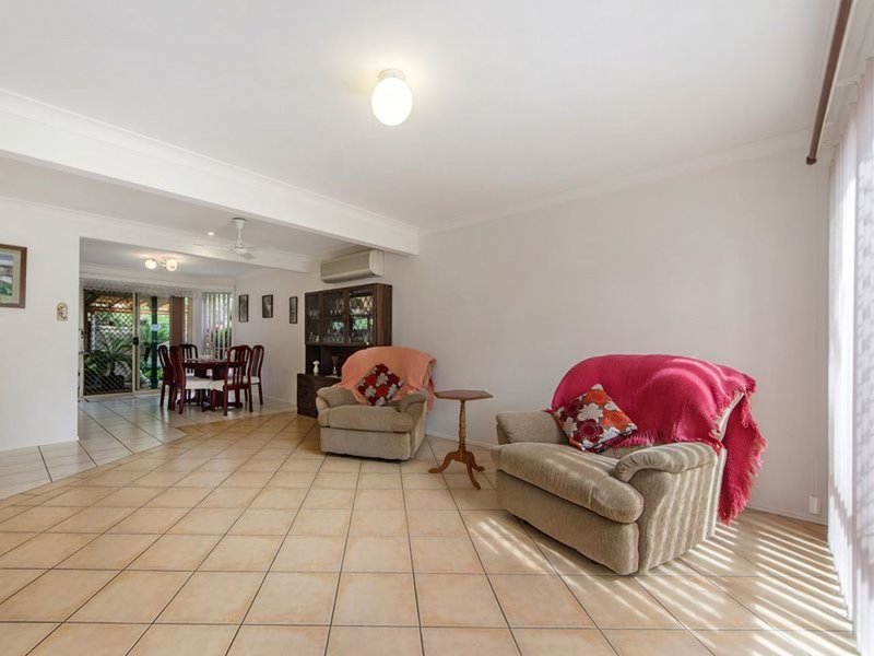 Photo - 10/2 Cassowary Dr , Burleigh Waters QLD 4220 - Image 3