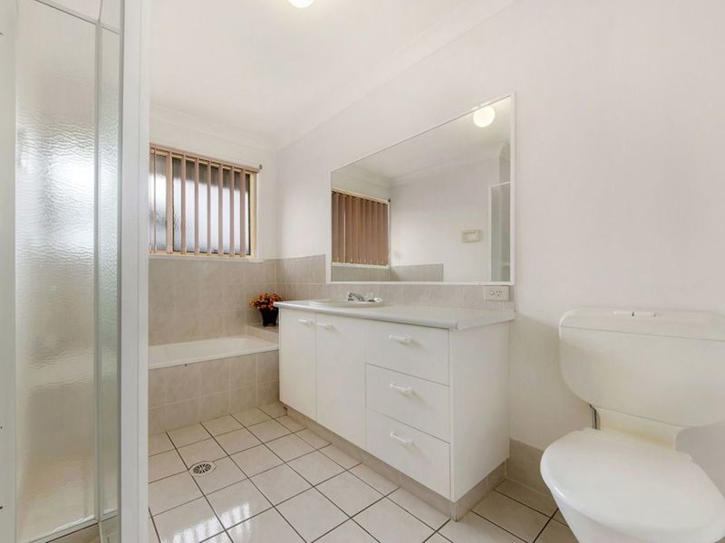 Photo - 10/2 Cassowary Dr , Burleigh Waters QLD 4220 - Image 7