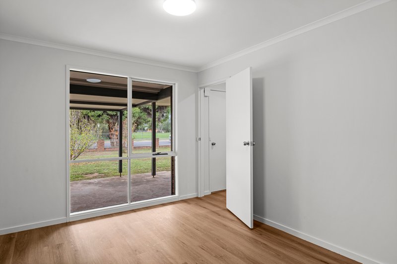 Photo - 102 Clarke Street, Benalla VIC 3672 - Image 9