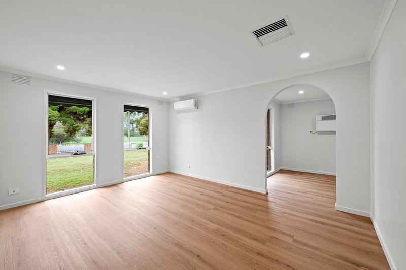 Photo - 102 Clarke Street, Benalla VIC 3672 - Image 10