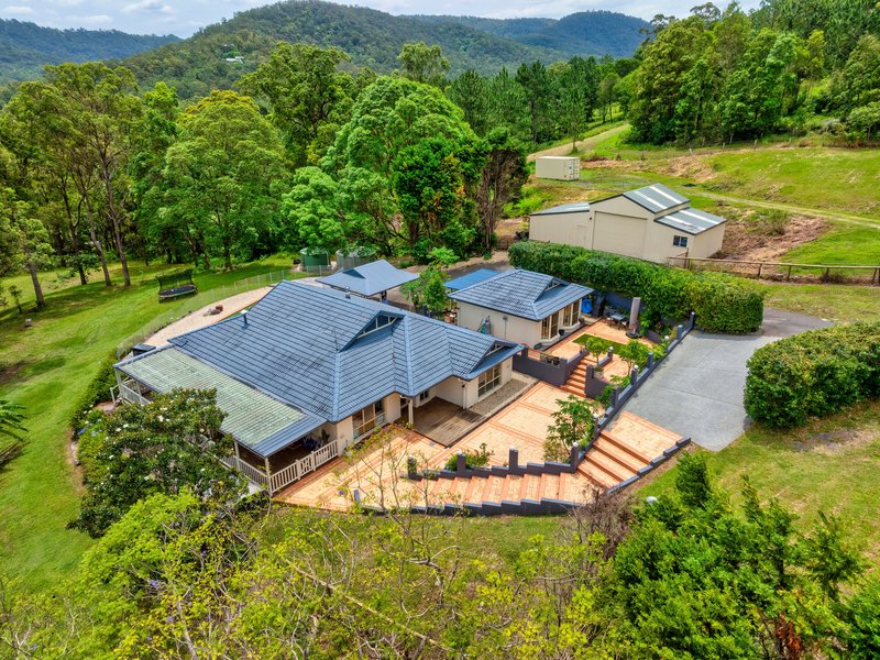 Photo - 102 Crest Hill Drive, Wongawallan QLD 4210 - Image 2