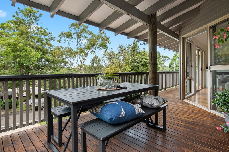 Photo - 102 Dartford Road, Thornleigh NSW 2120 - Image 14