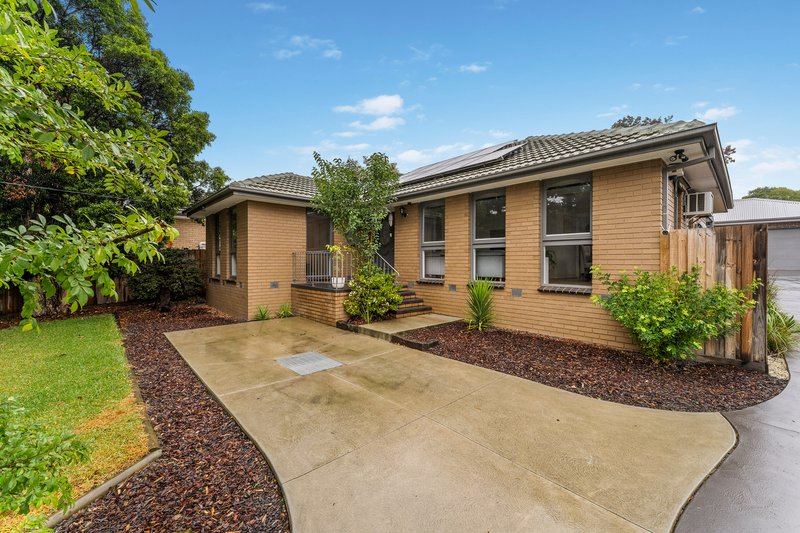 102 Eastfield Road, Croydon South VIC 3136