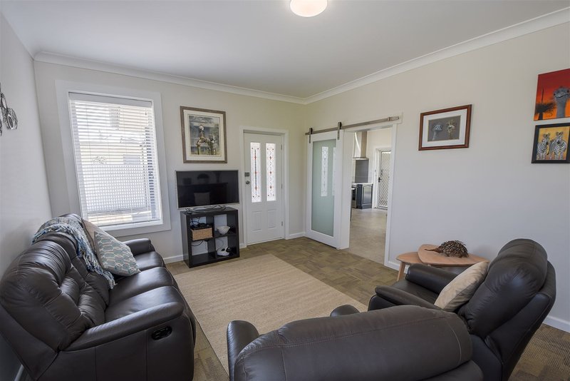 Photo - 102 Elizabeth Street, Edenhope VIC 3318 - Image 8