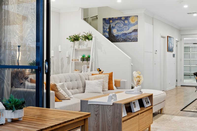 Photo - 10/2 Freshwater Lane, Mount Barker SA 5251 - Image 7