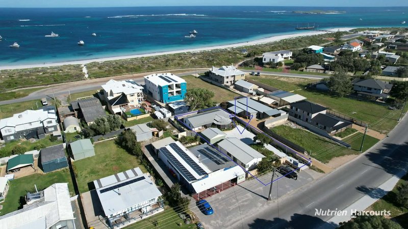 Photo - 102 Gingin Road, Lancelin WA 6044 - Image 1