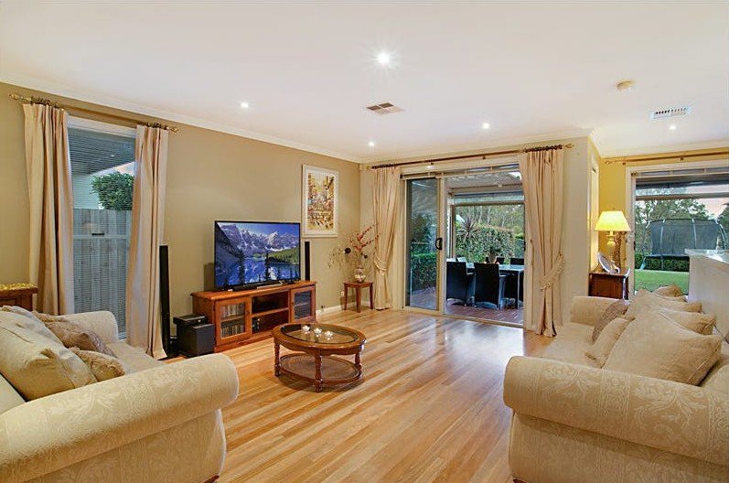 Photo - 102 Governors Way, Macquarie Links NSW 2565 - Image 2