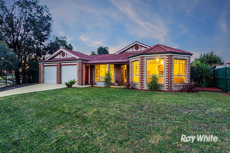 Photo - 102 Harrington Drive, Narre Warren South VIC 3805 - Image 10