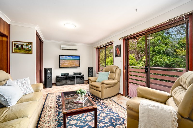 Photo - 102 Jacaranda Avenue, Figtree NSW 2525 - Image 4