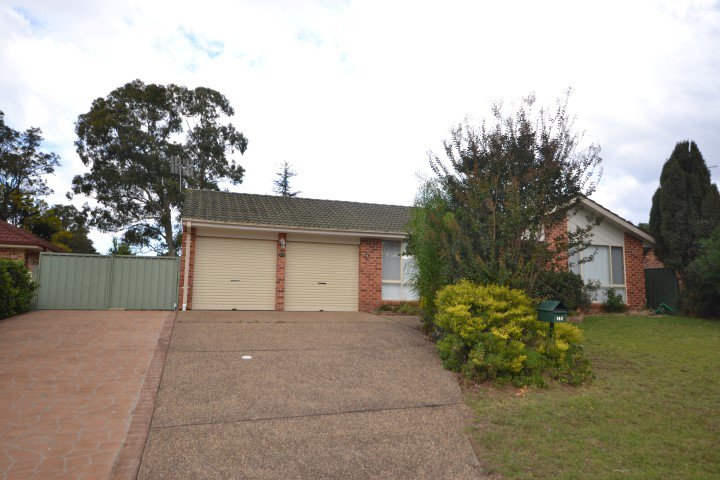 102 Jasmine Drive, Bomaderry NSW 2541