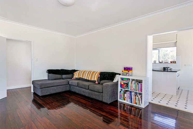 Photo - 102 Jervois Terrace, Marino SA 5049 - Image 6