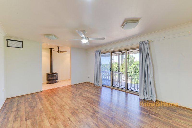 Photo - 102 Johnston Street, Tamworth NSW 2340 - Image 4