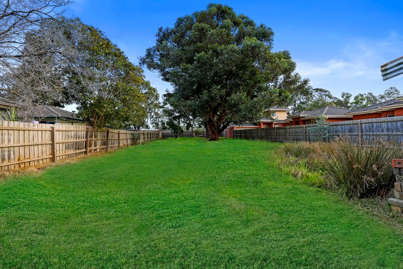 Photo - 102 Kelvinside Road, Noble Park VIC 3174 - Image 5