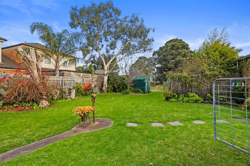 Photo - 102 Kelvinside Road, Noble Park VIC 3174 - Image 6