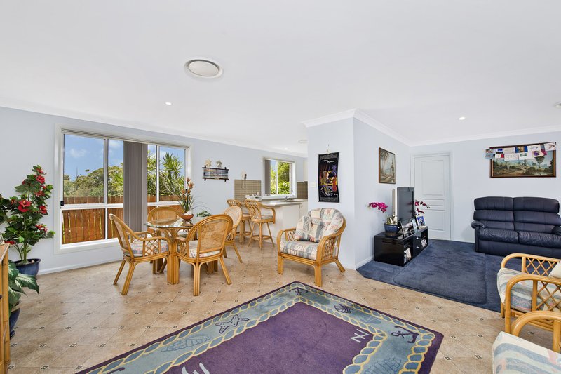 Photo - 102 Koala Street, Port Macquarie NSW 2444 - Image 3