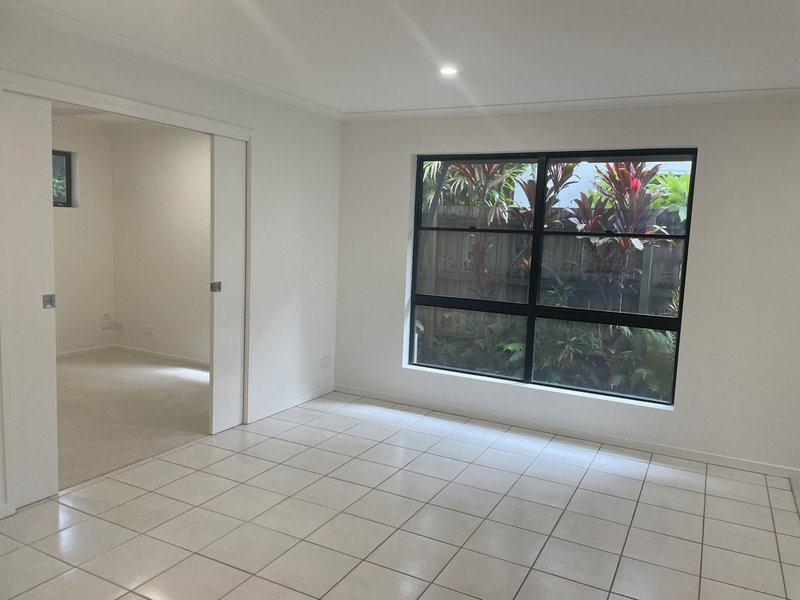 Photo - 10/2 Lakehead Drive, Sippy Downs QLD 4556 - Image 8