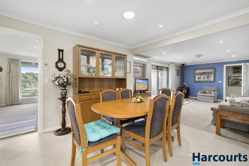 Photo - 102 Learmonth Street, Buninyong VIC 3357 - Image 5