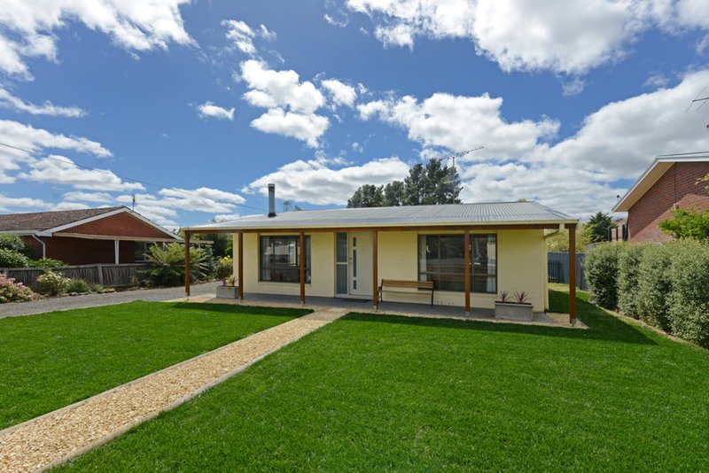 Photo - 102 Main Street, Kempton TAS 7030 - Image 10