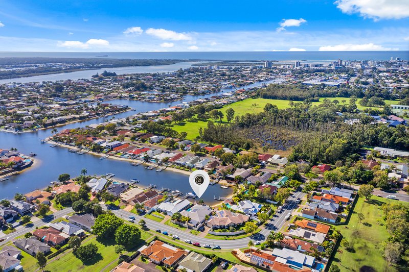 102 Maroochy Waters Drive, Maroochydore QLD 4558