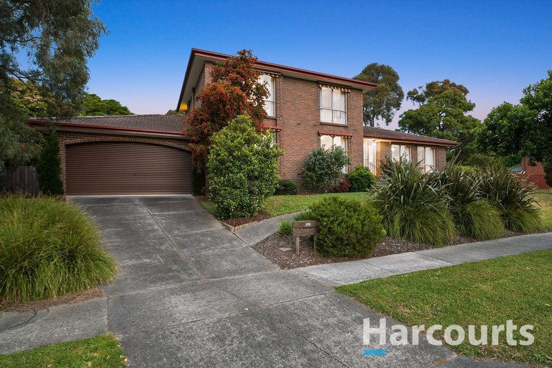 102 Milpera Crescent, Wantirna VIC 3152