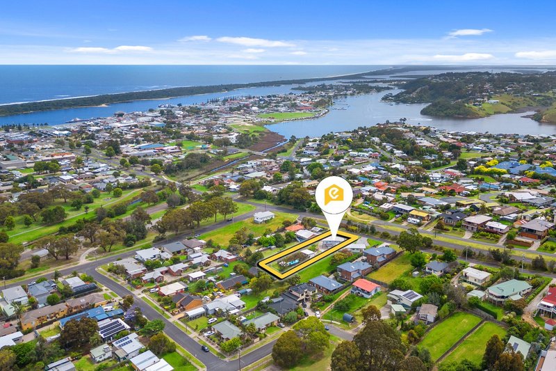 102 Myer Street, Lakes Entrance VIC 3909