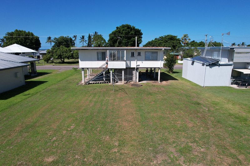 Photo - 102 Patterson Parade, Lucinda QLD 4850 - Image 13