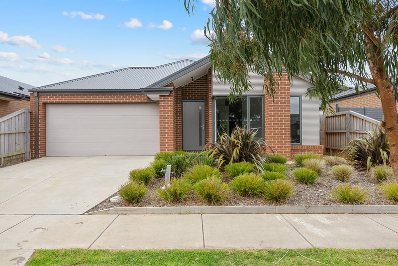 Photo - 102 Pembrey Loop, Cowes VIC 3922 - Image 2