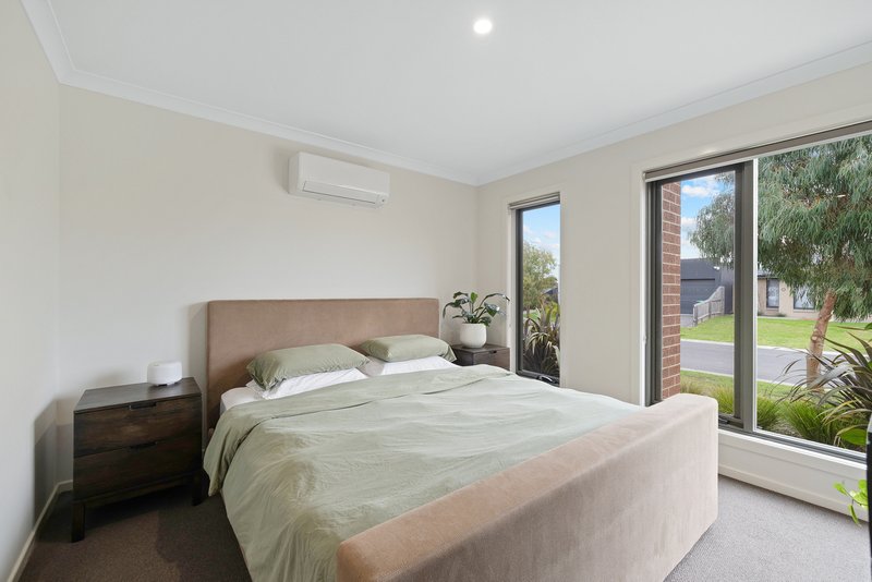 Photo - 102 Pembrey Loop, Cowes VIC 3922 - Image 10