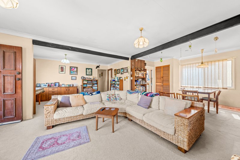 Photo - 102 Penarth Street, Runcorn QLD 4113 - Image 2