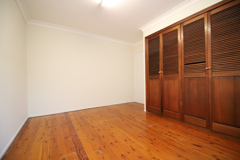 Photo - 102 Rex Road, Georges Hall NSW 2198 - Image 5