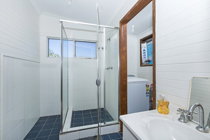 Photo - 102 Ridge Road, Kilaben Bay NSW 2283 - Image 9