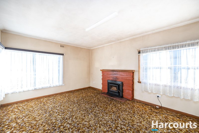 Photo - 102 Ronald Street, Devonport TAS 7310 - Image 7