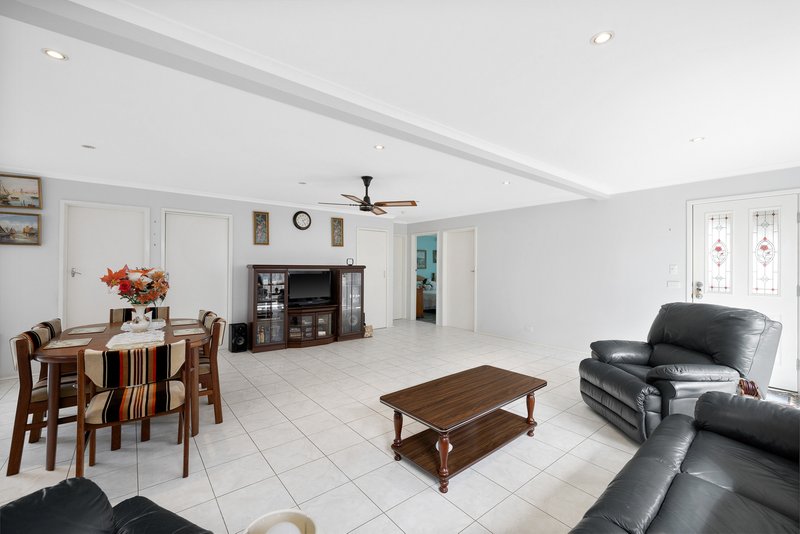 Photo - 102 Scenic Drive, Cowes VIC 3922 - Image 3