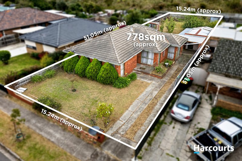 Photo - 102 Sterling Drive, Keilor East VIC 3033 - Image 1