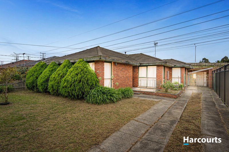 Photo - 102 Sterling Drive, Keilor East VIC 3033 - Image 2