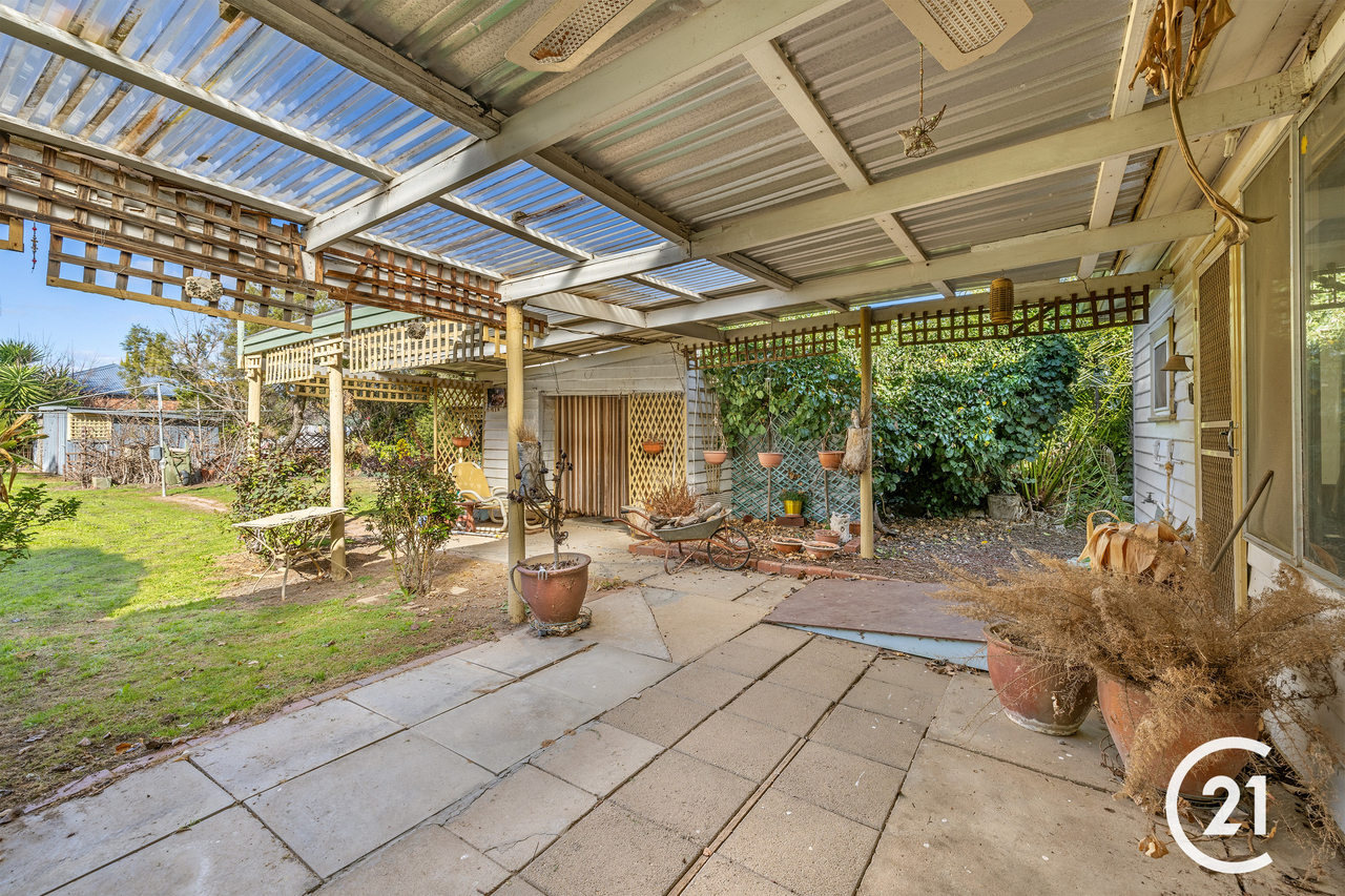 102 Sutton Street, Echuca, VIC 3564 - Image 10
