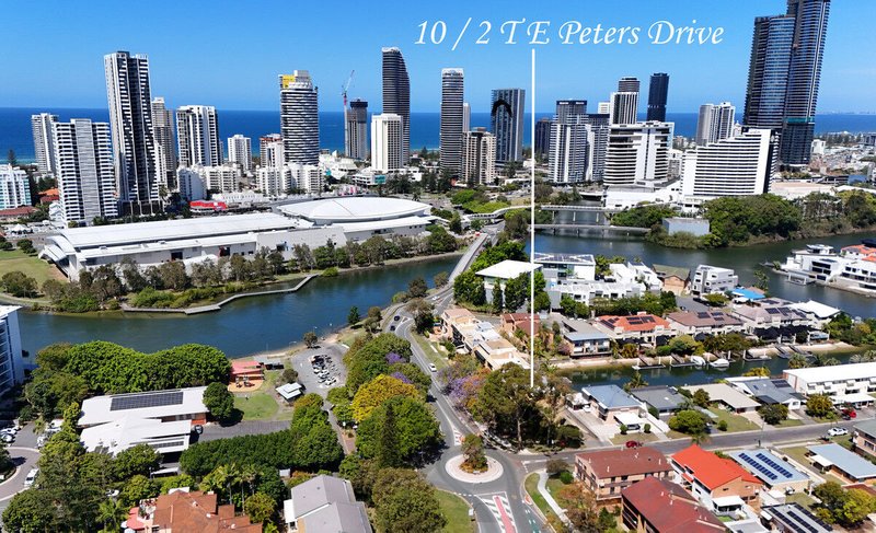 Photo - 10/2 T E Peters Drive, Broadbeach Waters QLD 4218 - Image 25