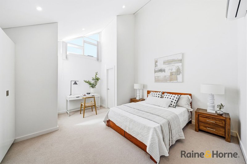 Photo - 10/2 Tintern Ave , Carlingford NSW 2118 - Image 17